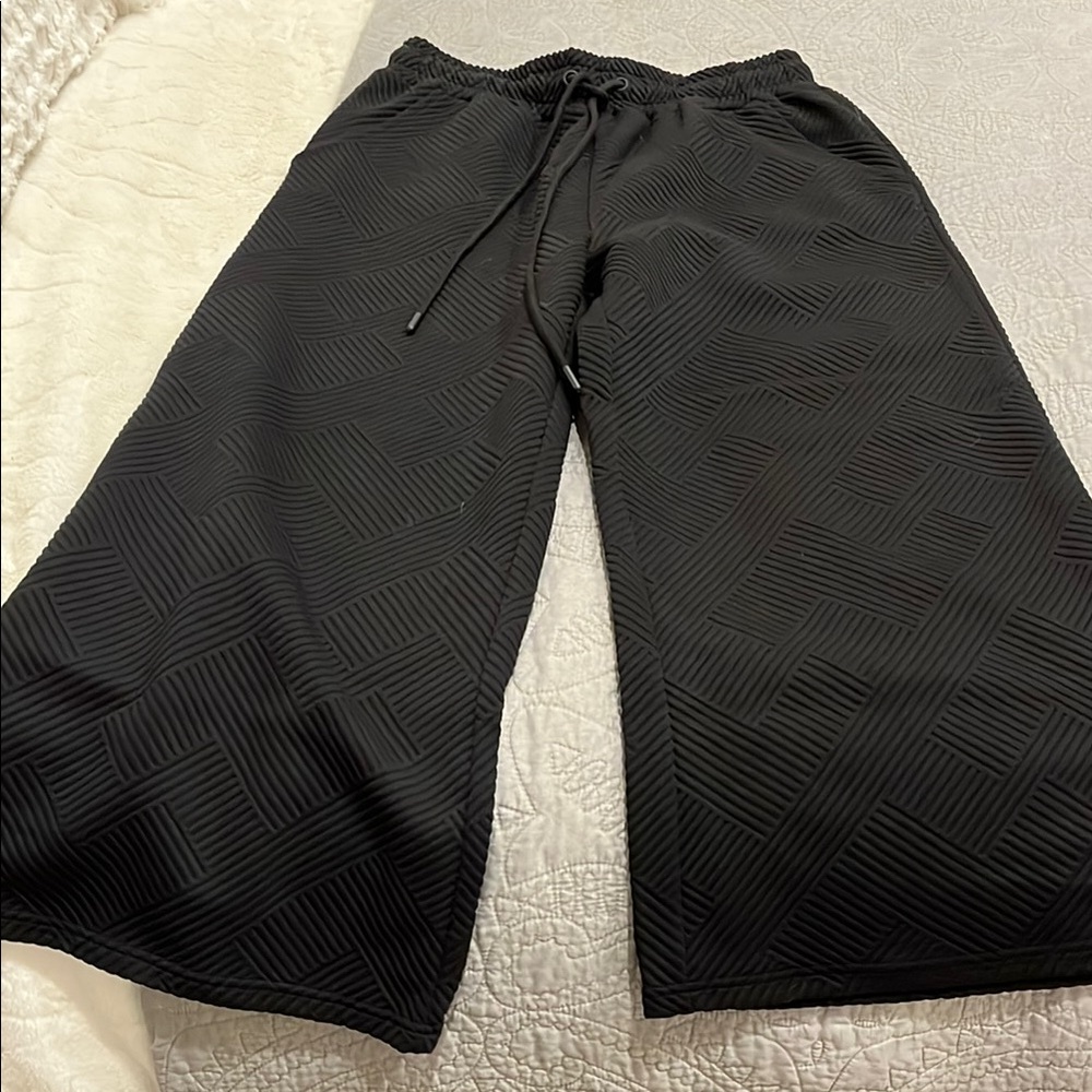 Chic Black Wide Leg Pants